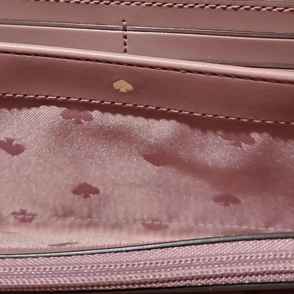 Kate Spade Wallet - Picture 7 of 7